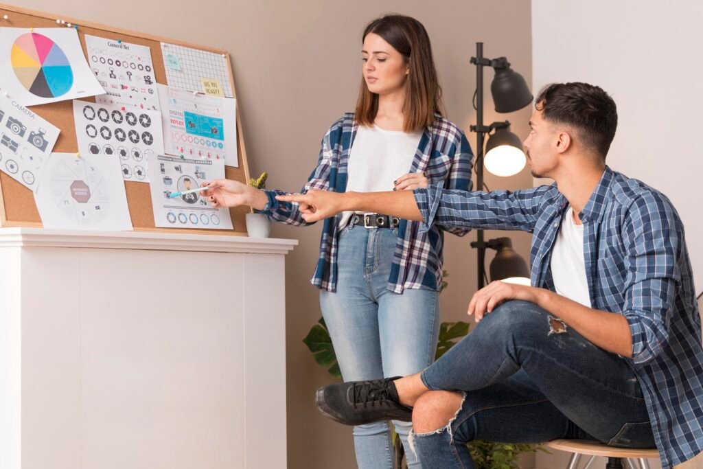 people talking about details photography